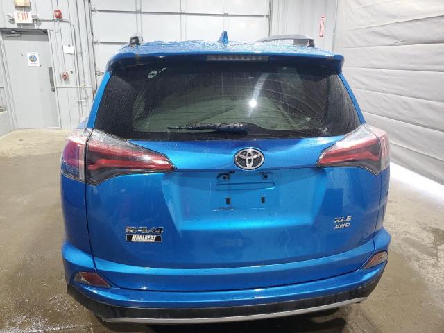 2017 TOYOTA RAV4 XLE JTMRFREV4HD218736