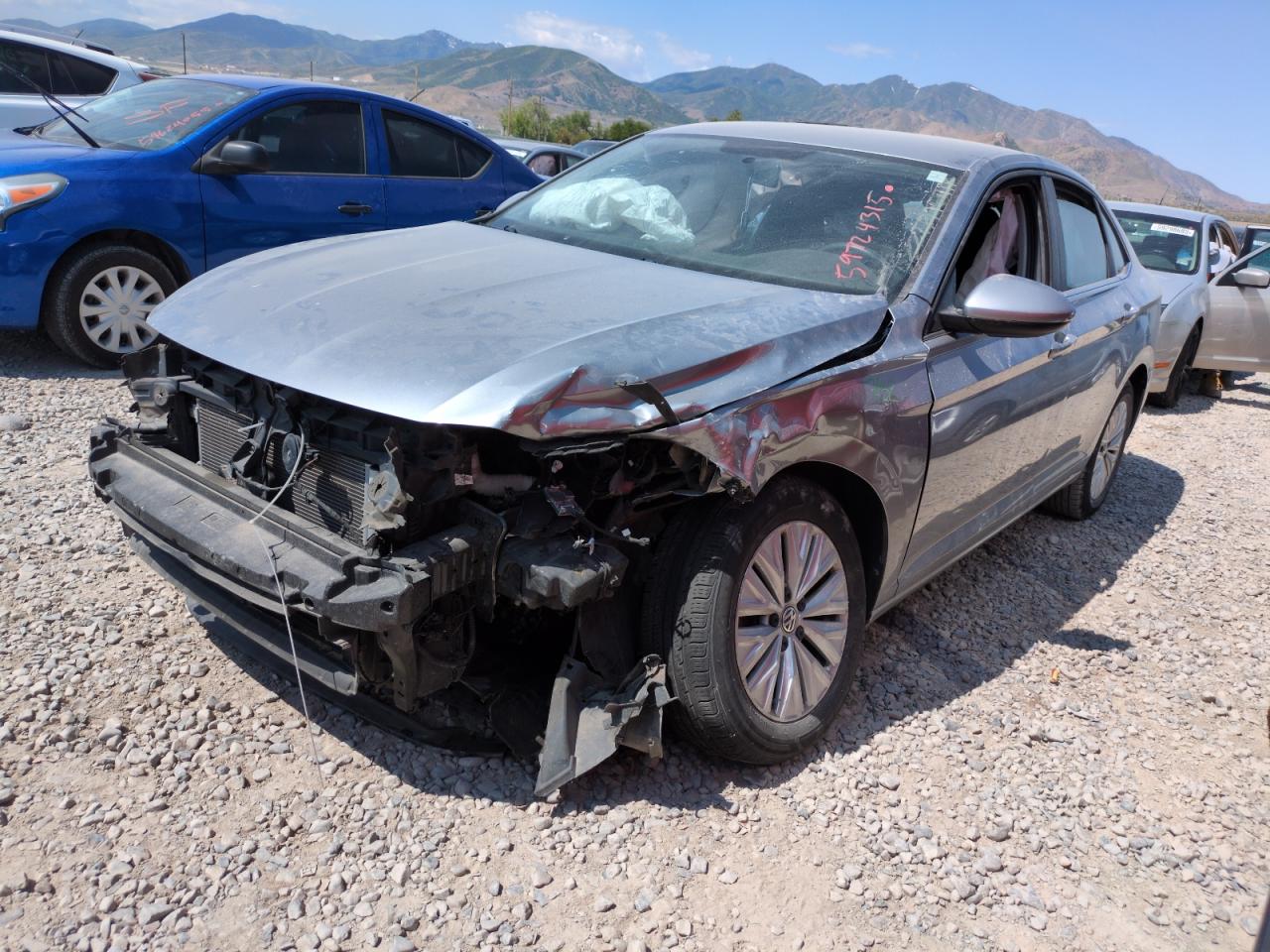 VOLKSWAGEN JETTA S