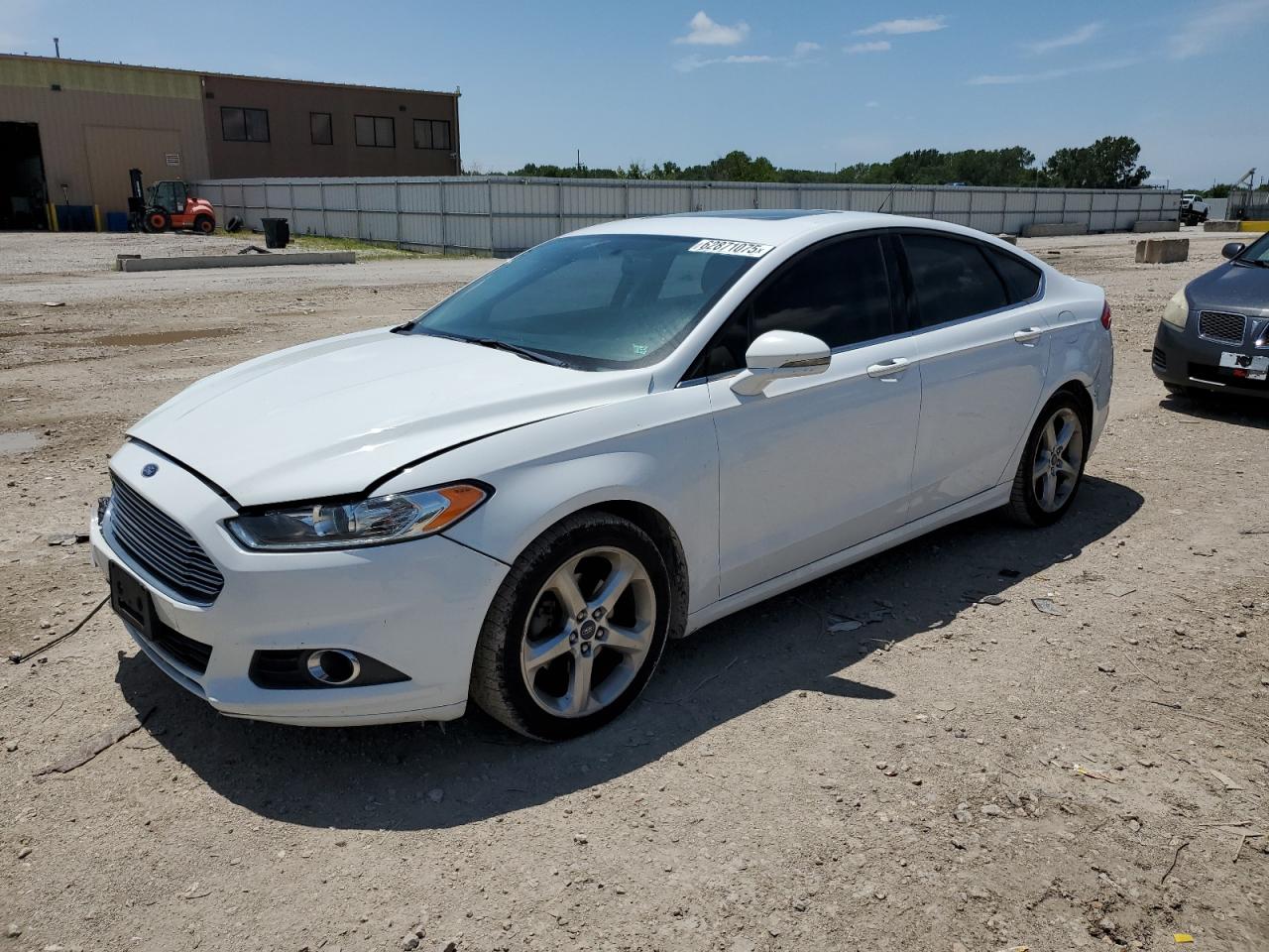FORD FUSION SE