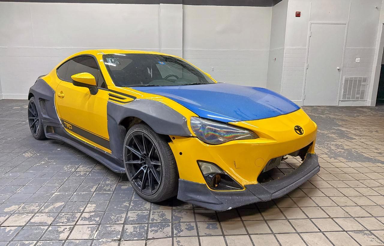 TOYOTA SCION FR-S