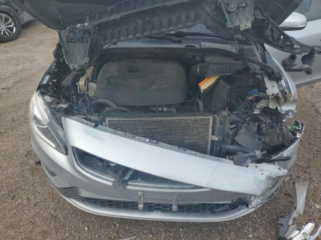 2017 VOLVO S60 DYNAMI YV140MTL8H2435406