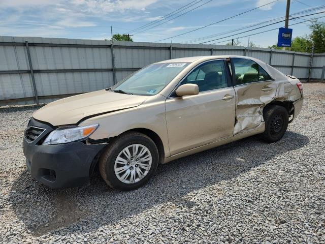TOYOTA CAMRY BASE