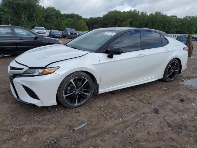 TOYOTA CAMRY XSE
