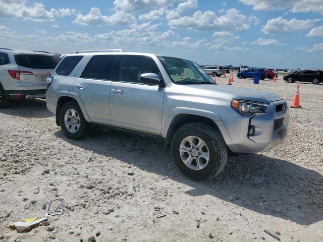 Vin: jtebu5jr2j5581637, lot: 61302485, toyota 4runner sr5/sr5 premium 20184