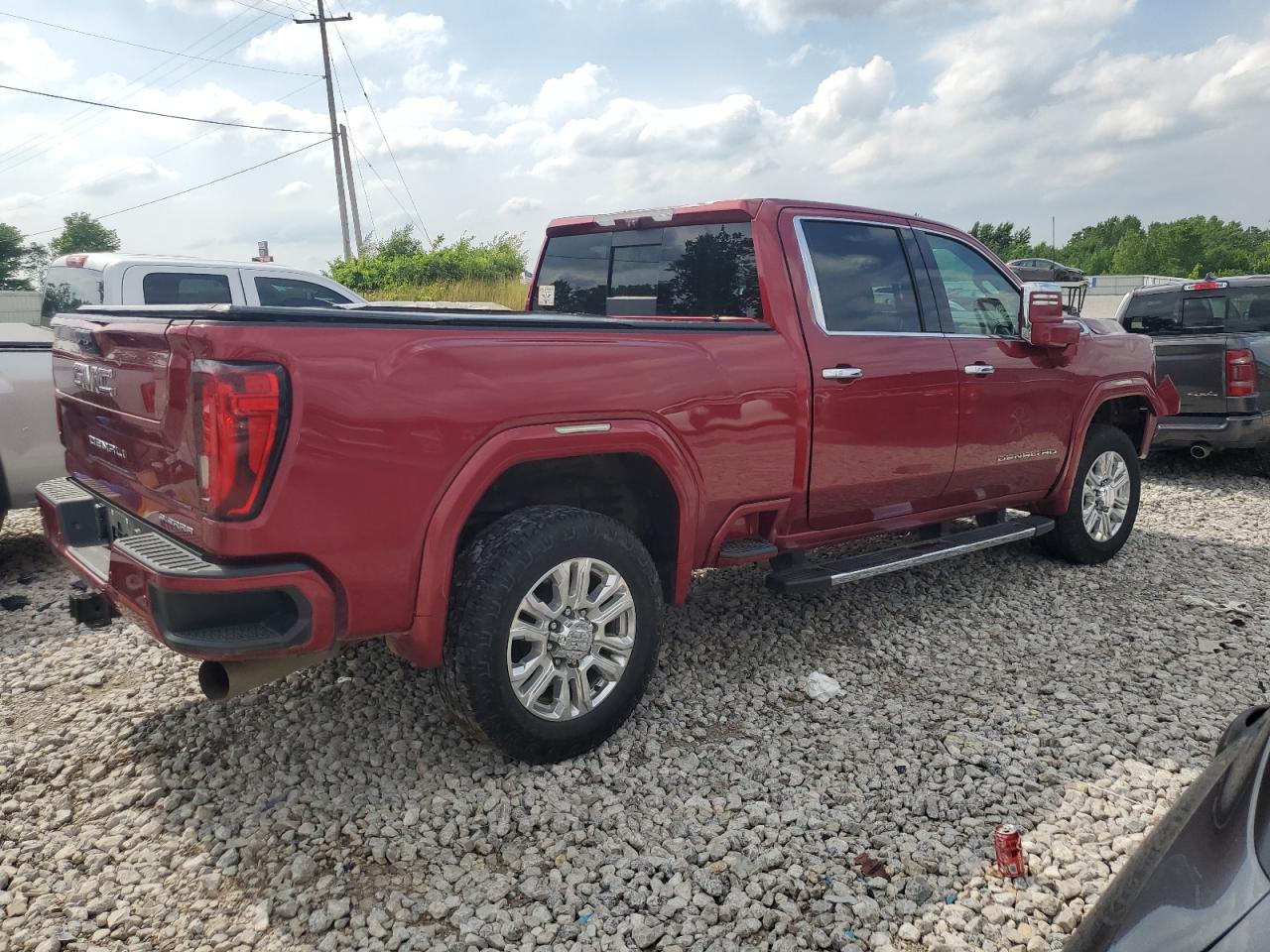GMC SIERRA K2500 DENALI