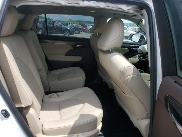 2021 TOYOTA HIGHLANDER - 5TDFZRAHXMS035656