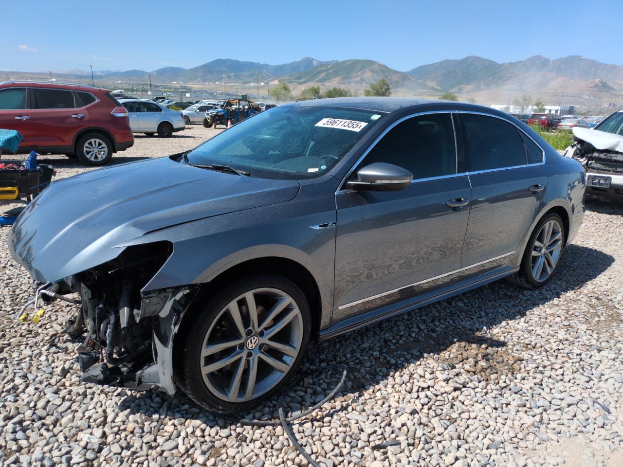 VOLKSWAGEN PASSAT R-LINE