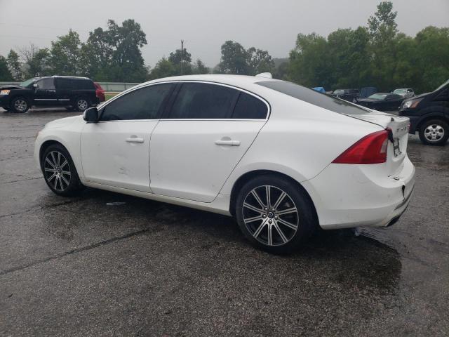 Vin: lyv402hk6hb134979, lot: 60678015, volvo s60 premier 20172