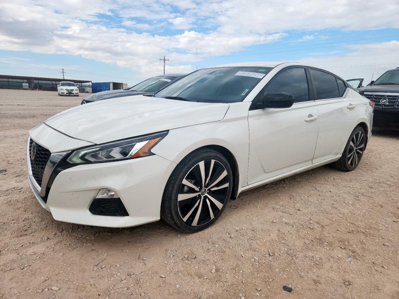 NISSAN ALTIMA SR
