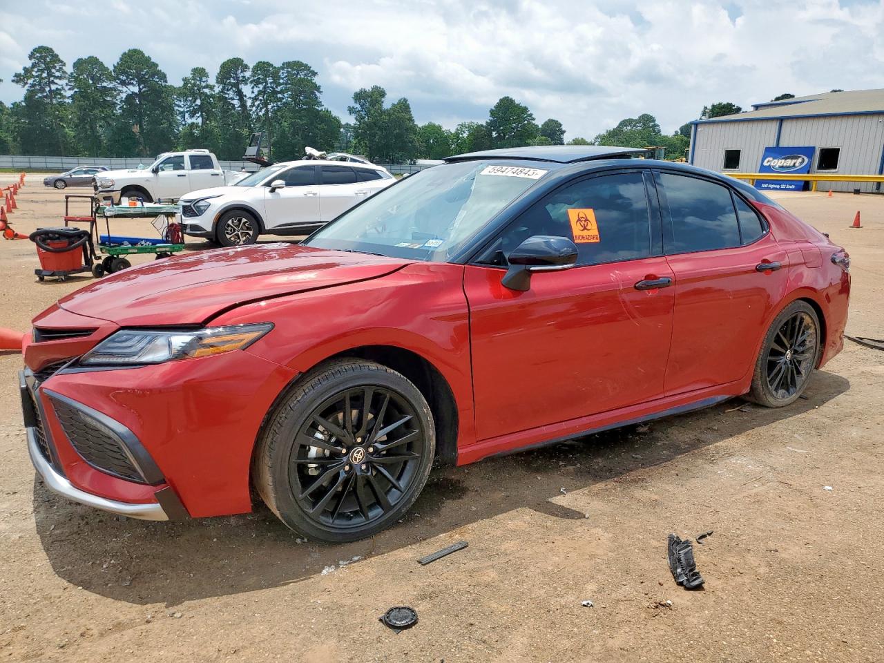 TOYOTA CAMRY XSE