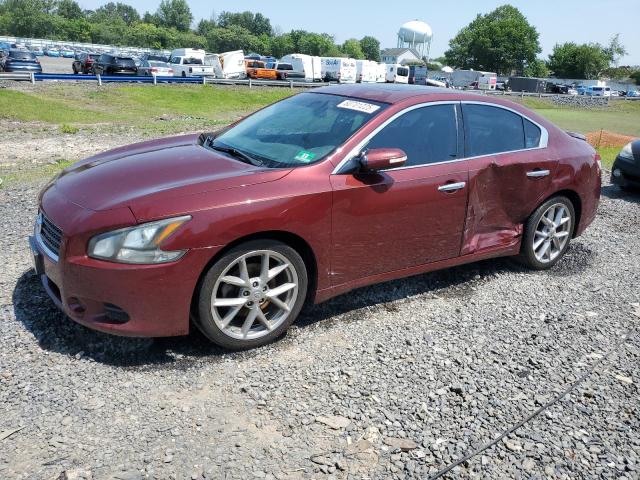NISSAN MAXIMA S