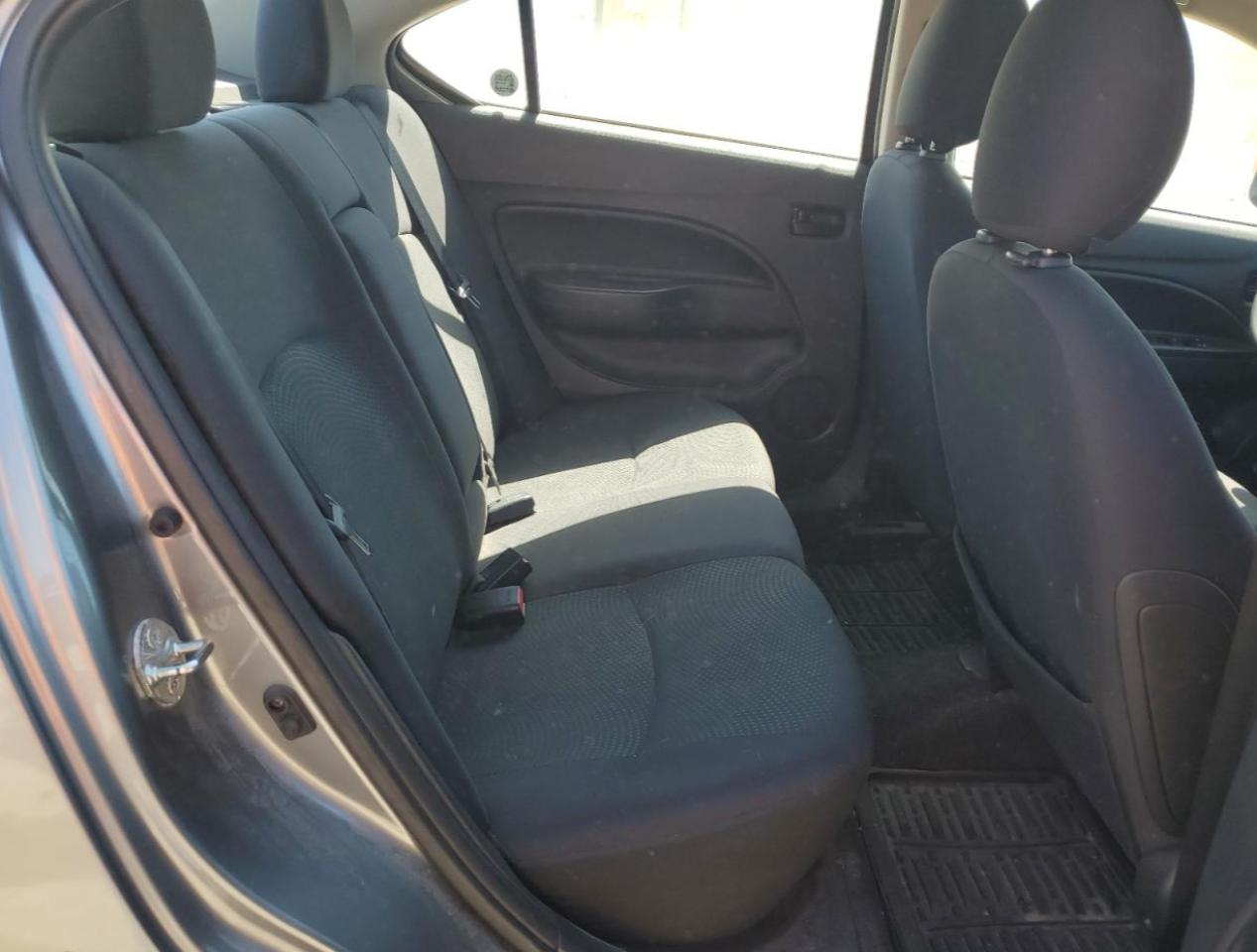 MITSUBISHI MIRAGE G4 ES