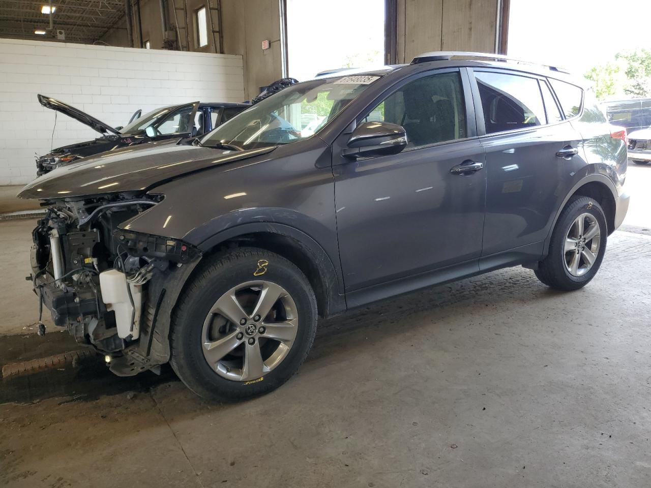 TOYOTA RAV4 XLE