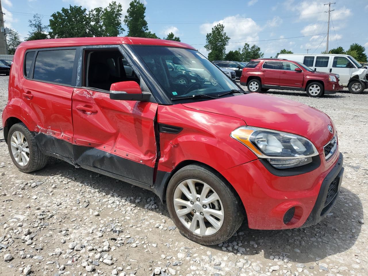 KIA SOUL +