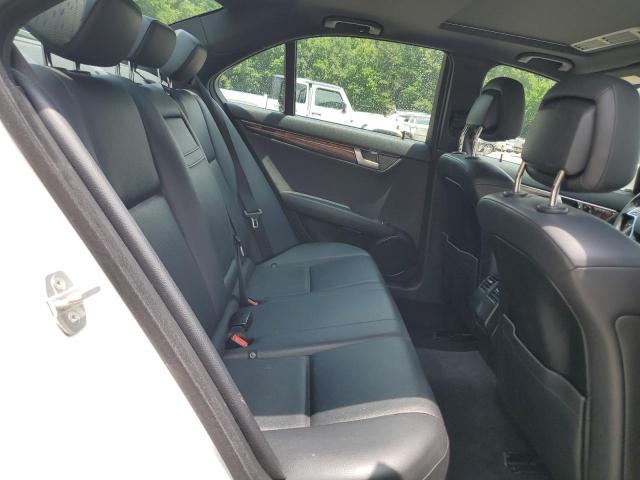 2013 MERCEDES-BENZ C 300 4MAT - WDDGF8AB9DG080980