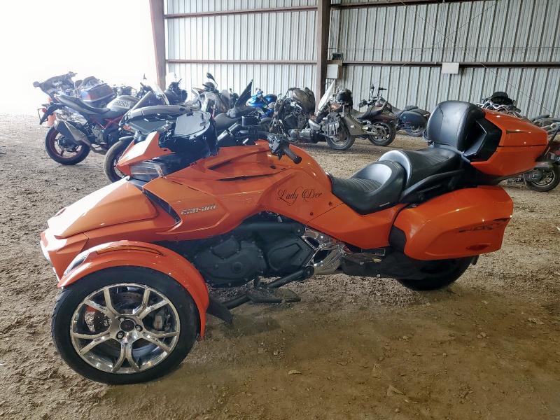 2019 CAN-AM SPYDER ROA 2BXREDD24KV000675
