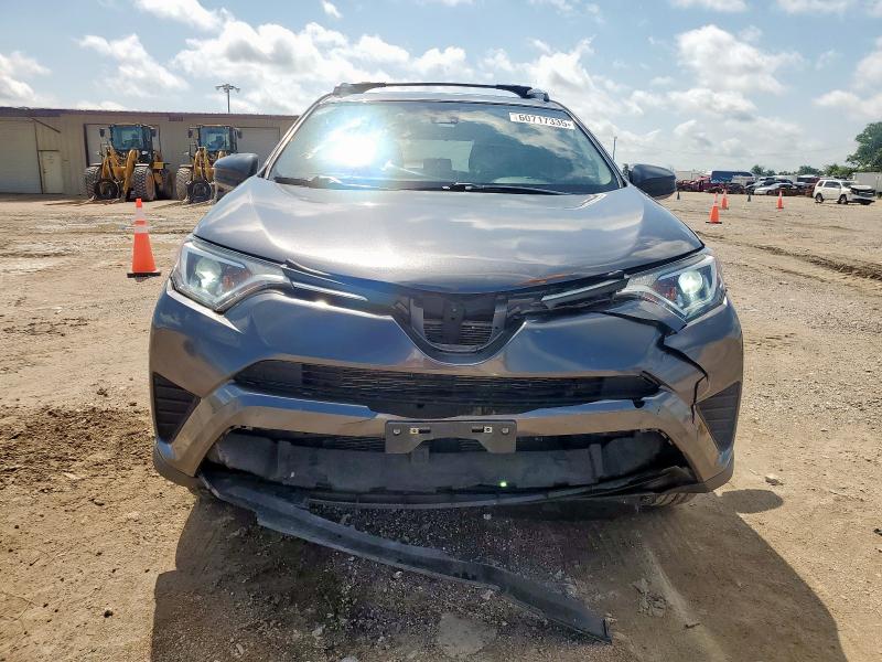 2018 TOYOTA RAV4 LE JTMZFREV1JJ156607