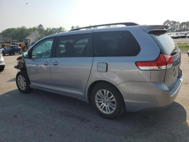 Vin: 5tdyk3dc0ds357281, lot: 61640645, toyota all models xle 20132