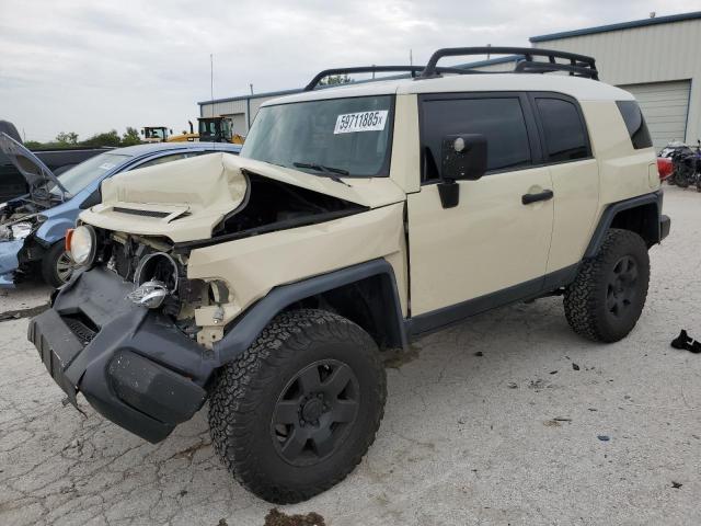 TOYOTA FJ CRUISER