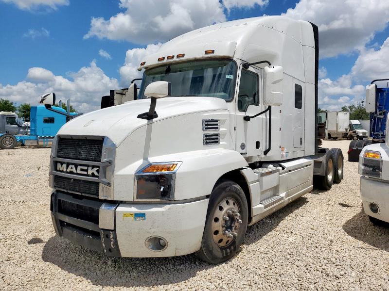MACK ANTHEM 2020 white  diesel 1M1AN4GY1LM013992 photo #3