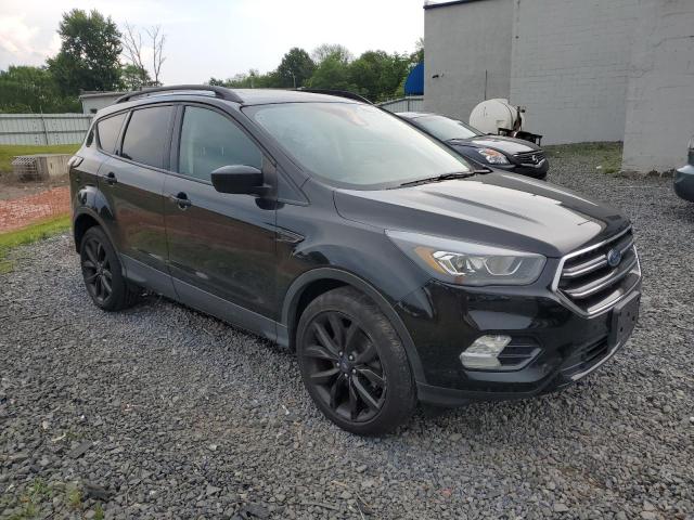 Vin: 1fmcu9gd5jud40619, lot: 59807035, ford escape se 20184