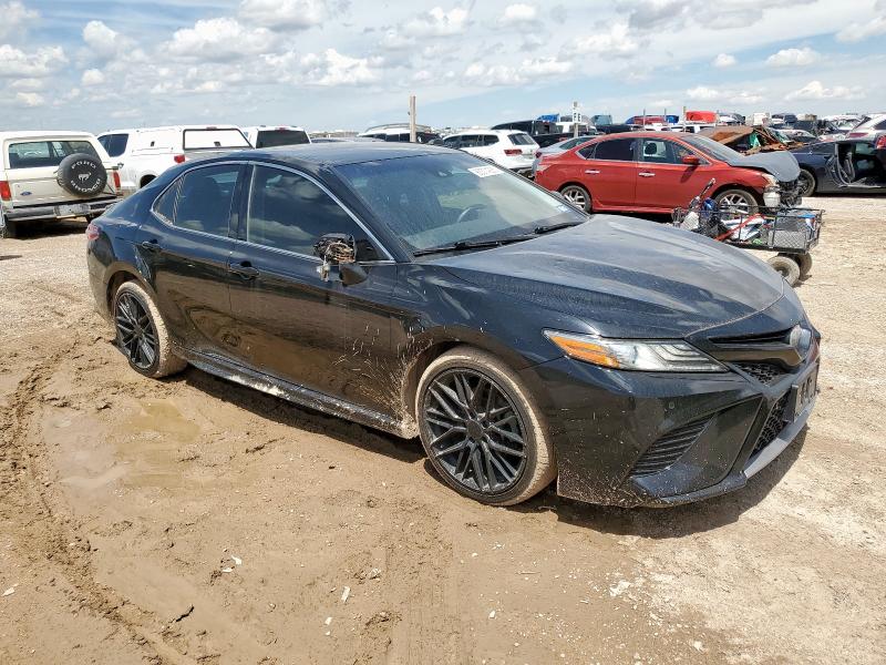 2018 TOYOTA CAMRY XSE - 4T1B61HK7JU132990