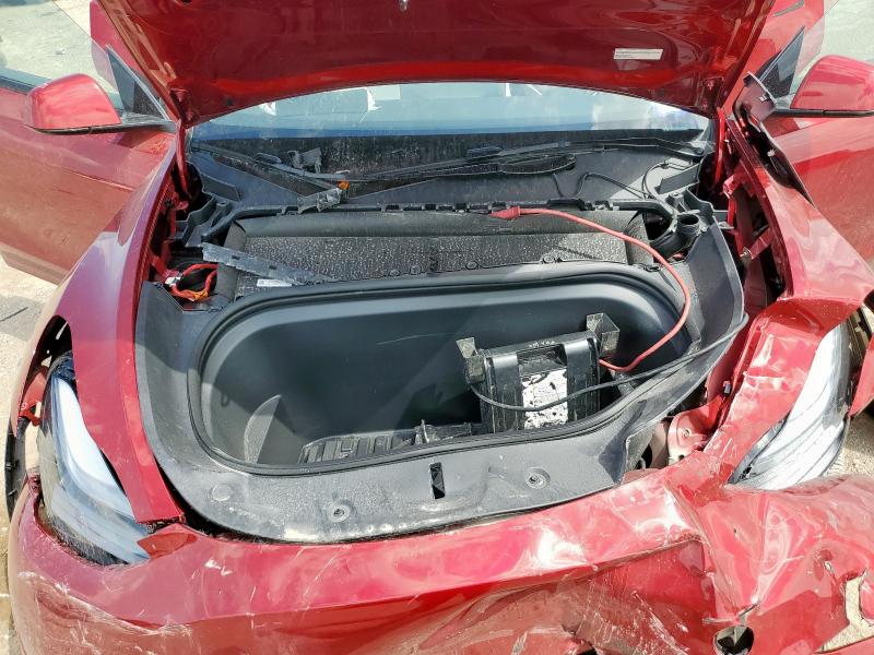 2024 TESLA MODEL Y - 7SAYGDED7RA304605