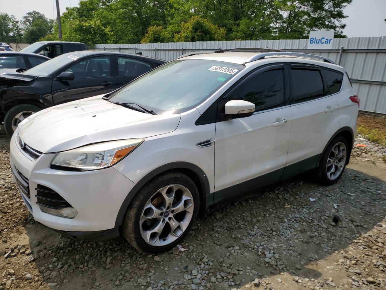 FORD ESCAPE TITANIUM
