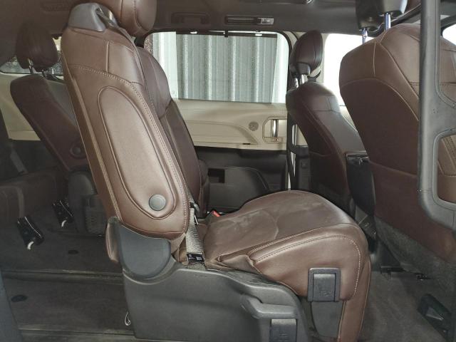 2024 TOYOTA SIENNA LIM 5TDERKEC5RS184467