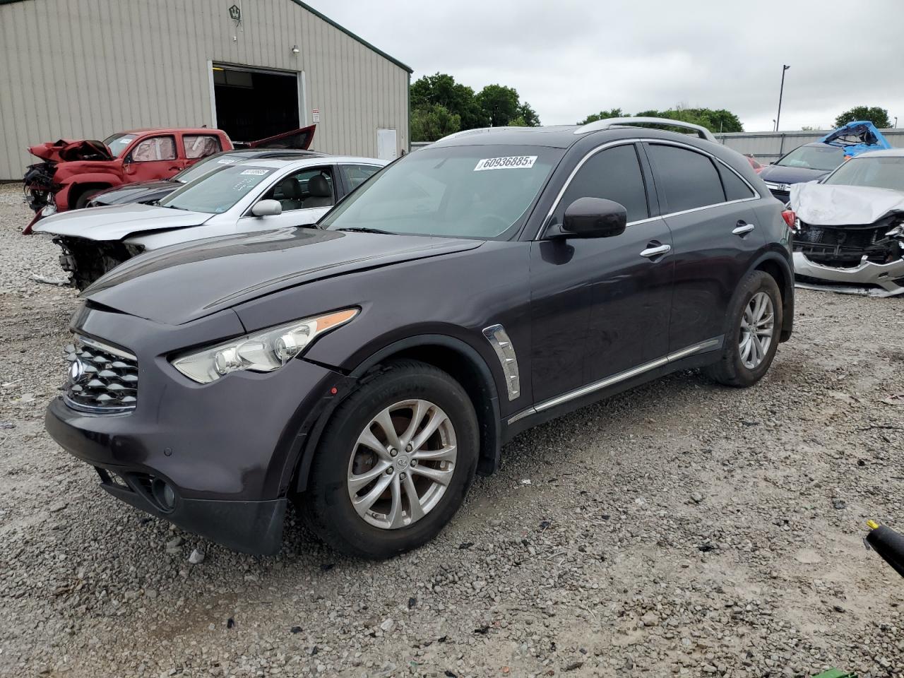 INFINITI FX35