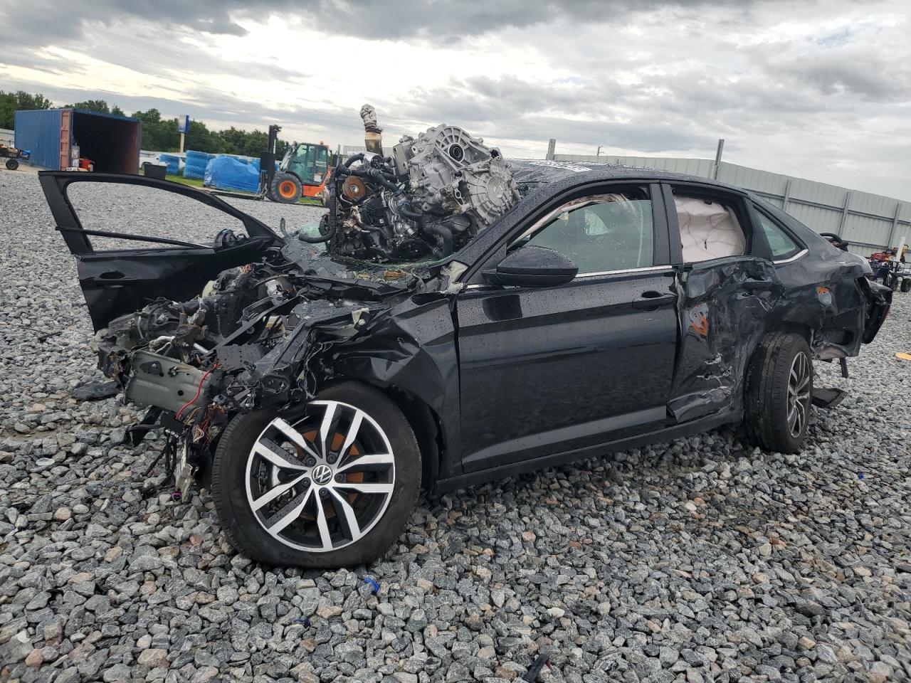 VOLKSWAGEN JETTA SE