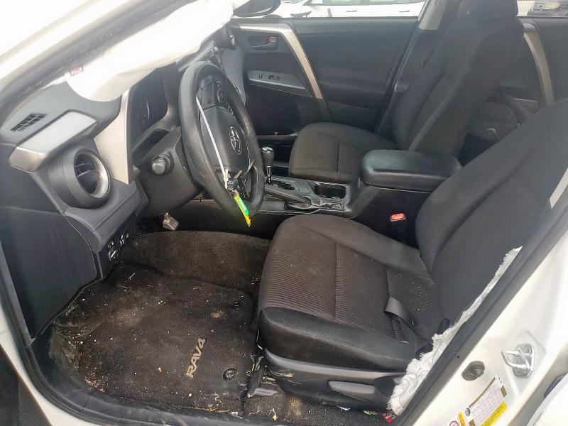 2017 TOYOTA RAV4 LE - JTMZFREV5HJ135091