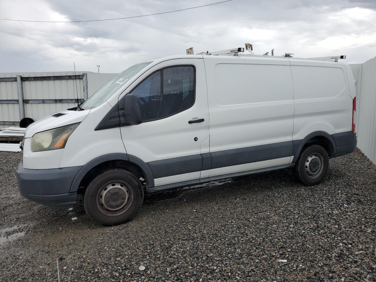 FORD TRANSIT T-250