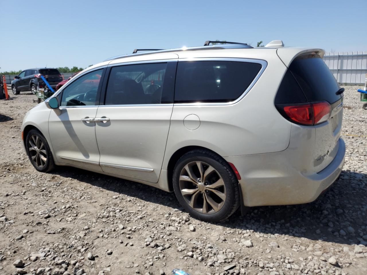 CHRYSLER PACIFICA LIMITED