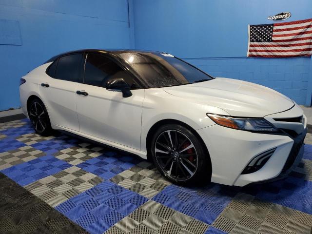Vin: 4t1b61hk5ju141798, lot: 60657035, toyota camry xse 20184