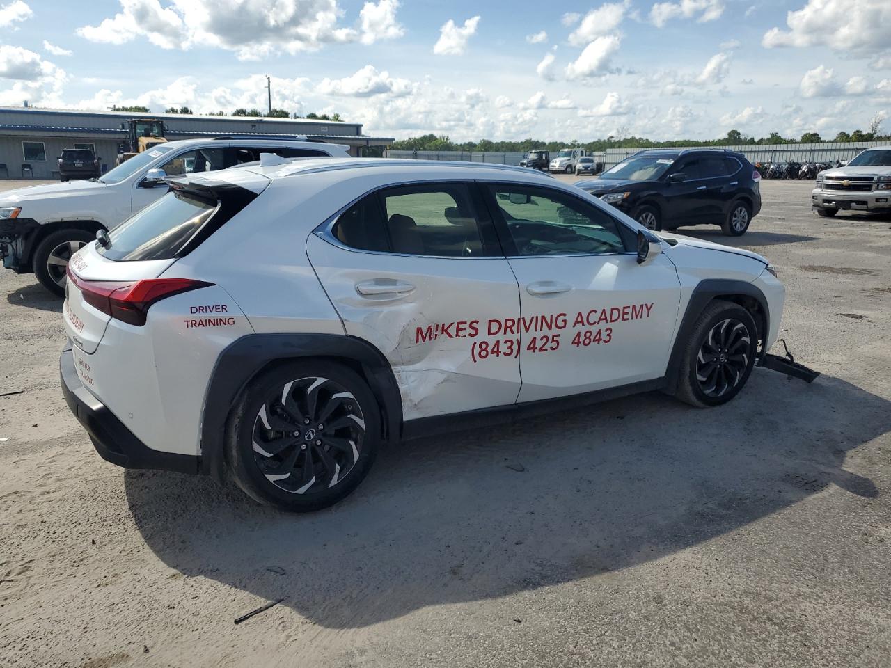 LEXUS UX 200