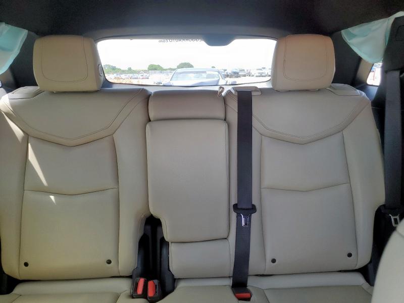 2018 CADILLAC XT5 1GYKNARS8JZ101105