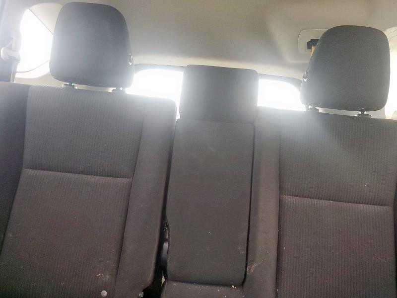 2017 TOYOTA RAV4 LE - JTMZFREV5HJ135091