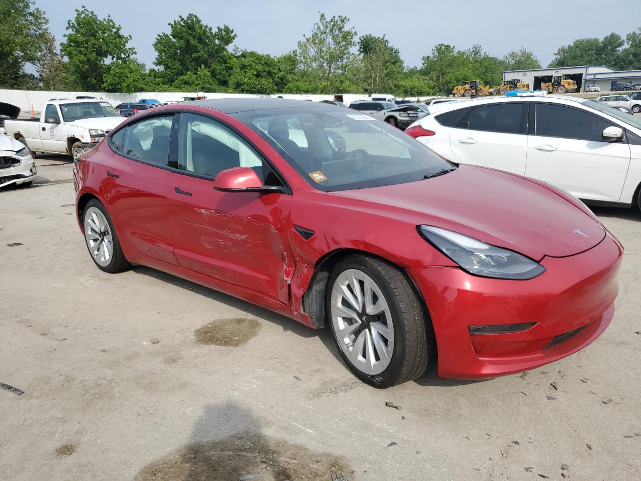 TESLA MODEL 3