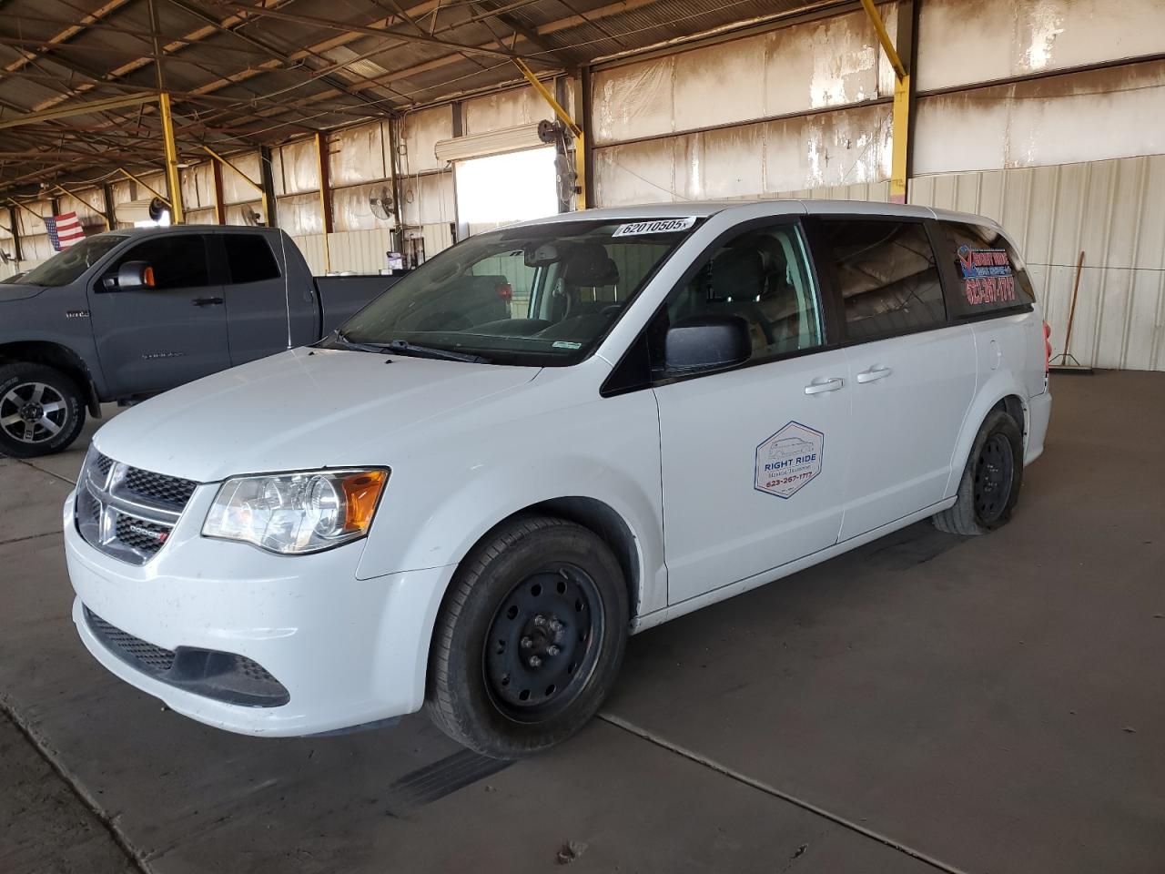 DODGE GRAND CARAVAN SE