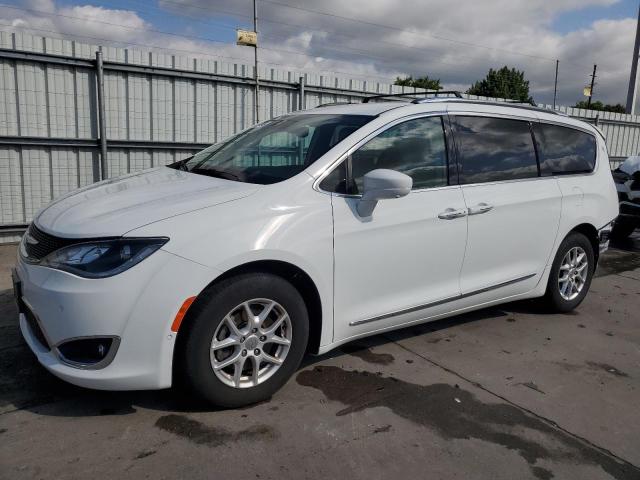 Vin: 2c4rc1bg2lr230003, lot: 60090125, chrysler pacifica touring l 2020 img_1