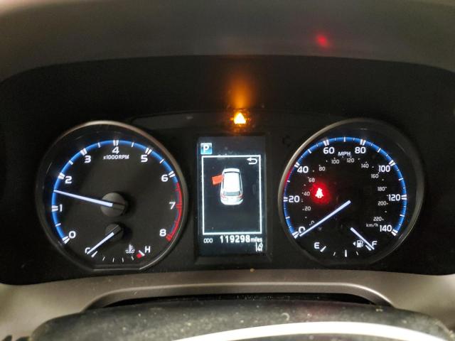 2017 TOYOTA RAV4 XLE JTMWFREV4HD102388