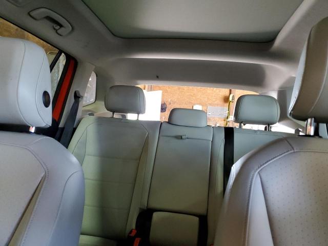 2018 VOLKSWAGEN TIGUAN SE 3VV2B7AXXJM220365
