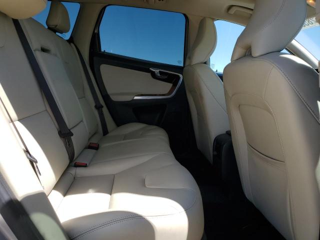 2017 VOLVO XC60 T5 IN YV440MDU6H2102163