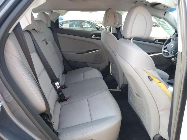 2016 HYUNDAI TUCSON KM8J33A47GU157585