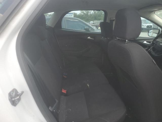 2017 FORD FOCUS SE - 1FADP3K23HL244819