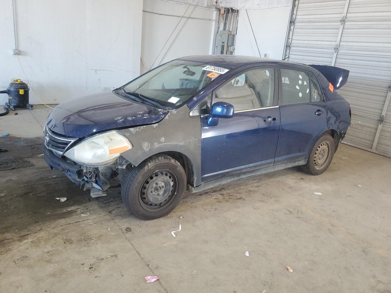 NISSAN VERSA S