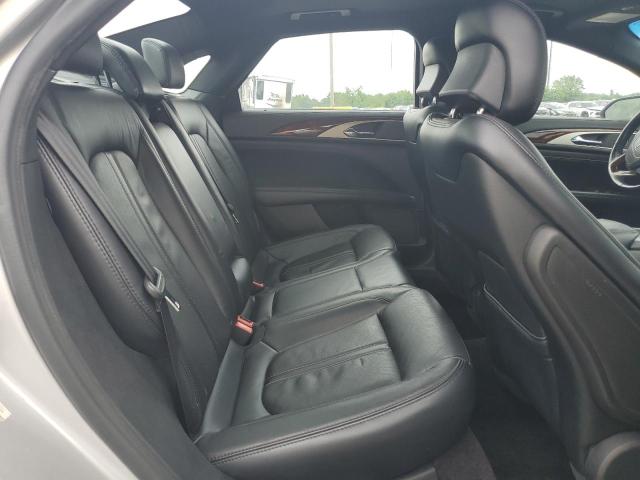 2017 LINCOLN MKZ RESERV 3LN6L5EC6HR625009