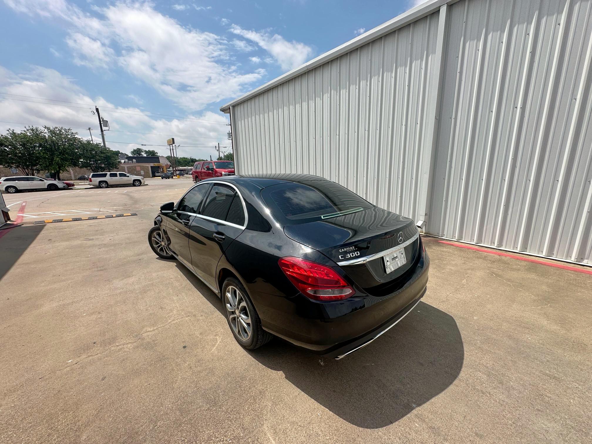 Vin: 55swf4kbxfu006931, lot: 59821805, mercedes-benz c-class 300 4matic 20153