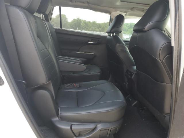 2021 TOYOTA HIGHLANDER - 5TDGZRAH5MS061246